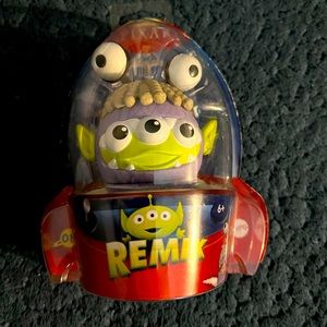 Pixar Alien Remix-Boo